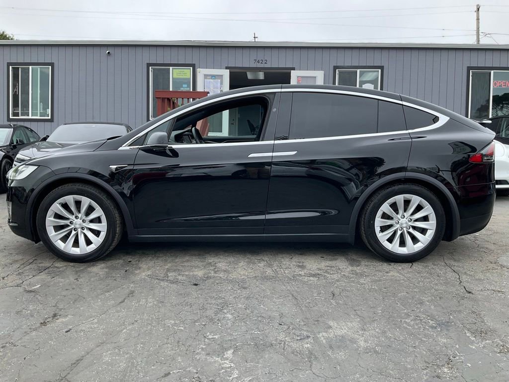 Used 2019 Tesla Model X Long Range AWD/4WD image 5