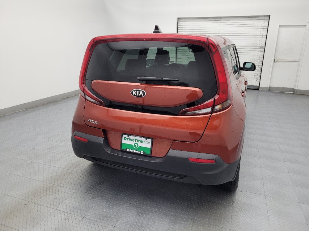 Used 2021 Kia Soul LX image 7