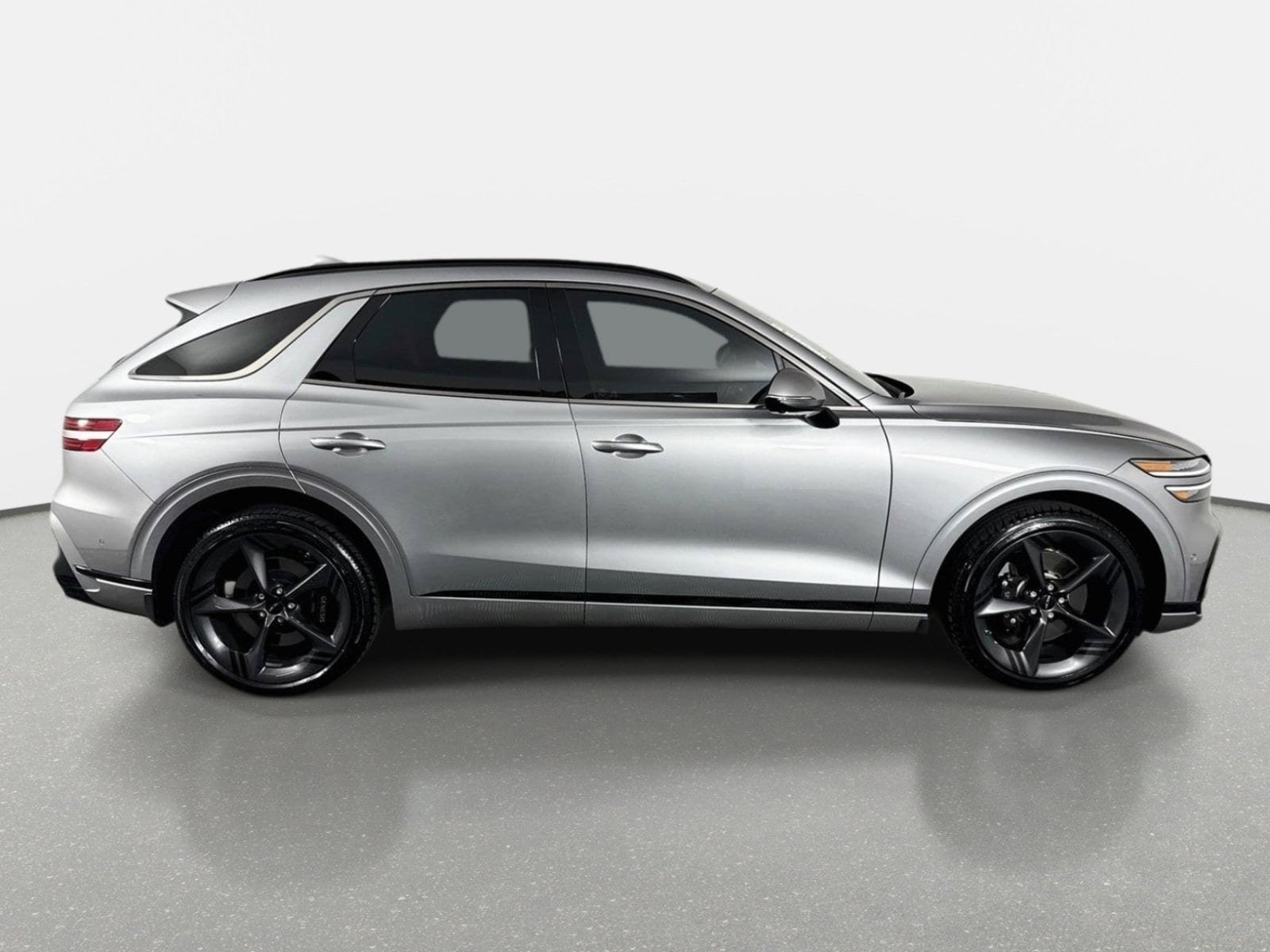 Certified 2026 Genesis GV70 2.5T Sport Prestige AWD/4WD image 4