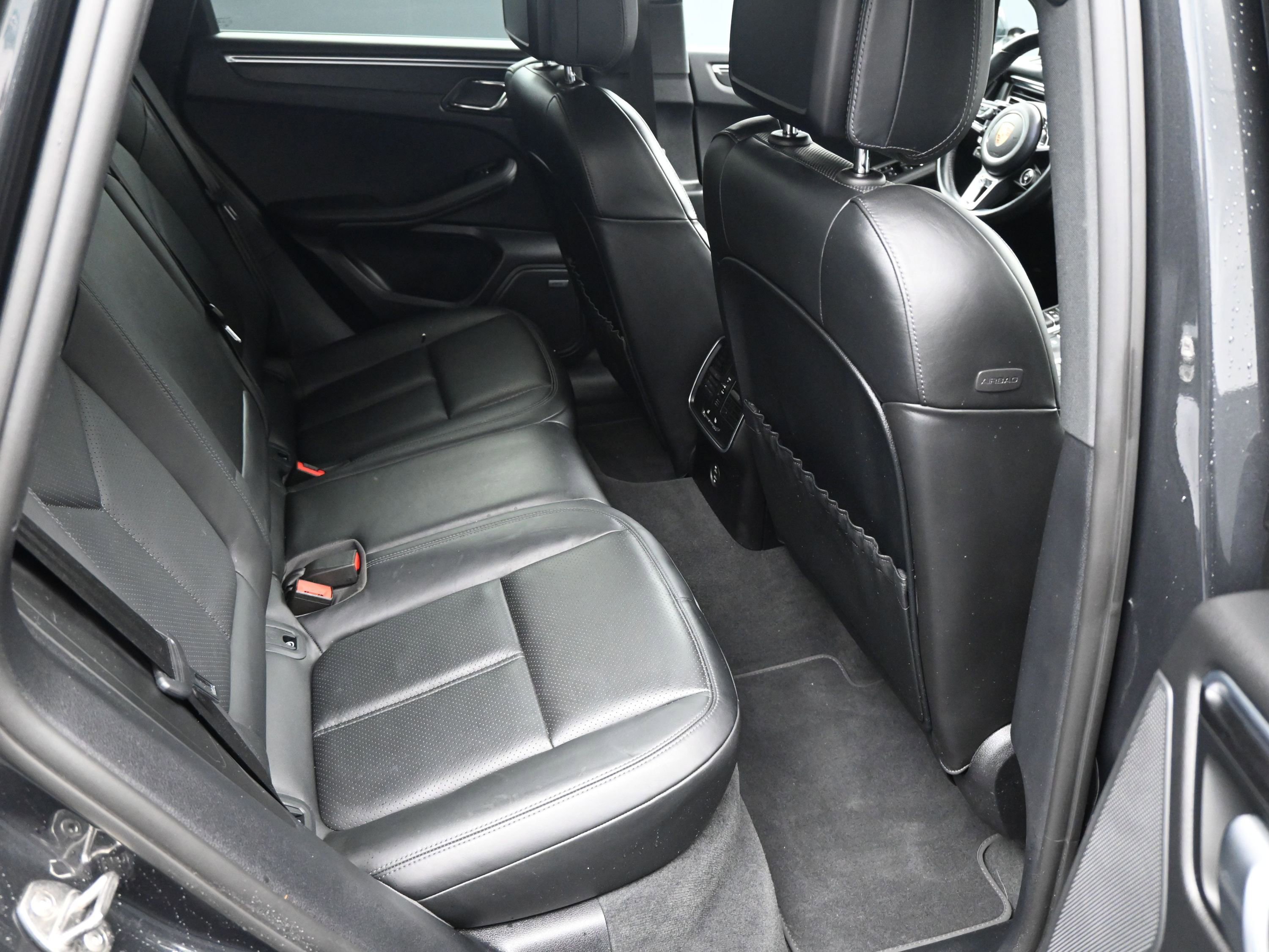Certified 2021 Porsche Macan GTS image 10