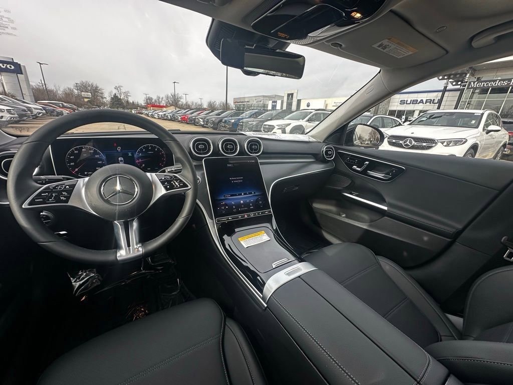 Used 2025 Mercedes-Benz C 300 4MATIC Sedan image 18