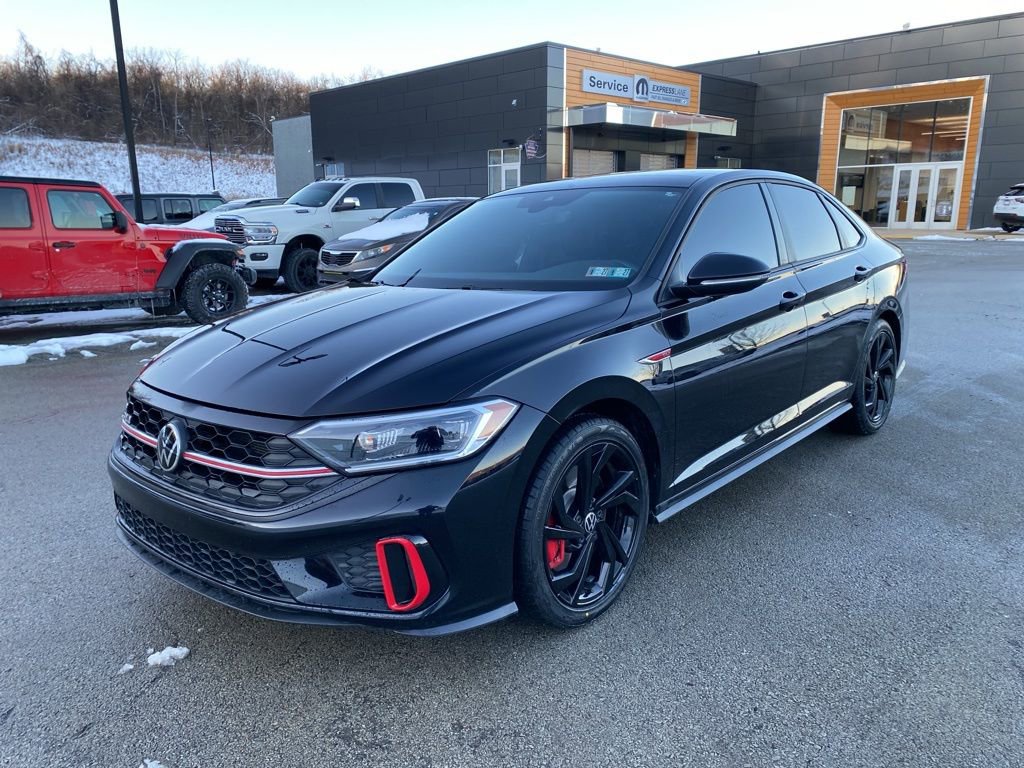 Used 2023 Volkswagen Jetta GLI Autobahn w/ GLI Black Package image 5