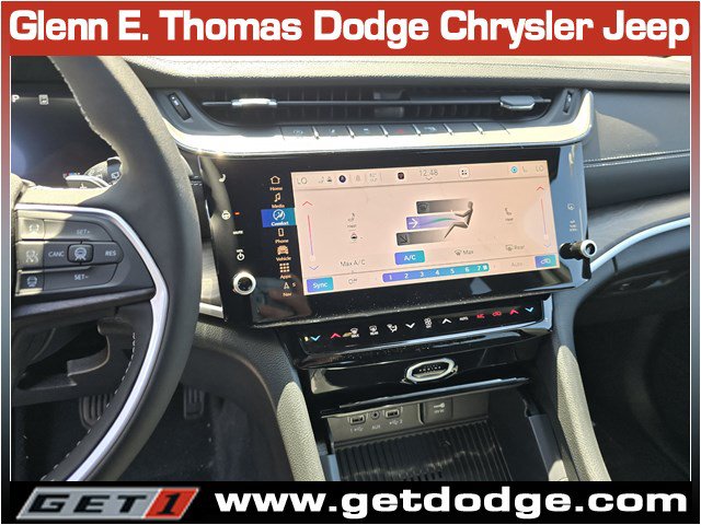 New 2027 Jeep Grand Cherokee Limited AWD/4WD image 9