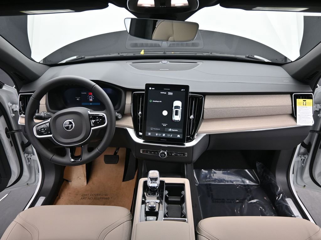 New 2026 Volvo XC90 B6 Plus w/ Protection Package Premier image 22