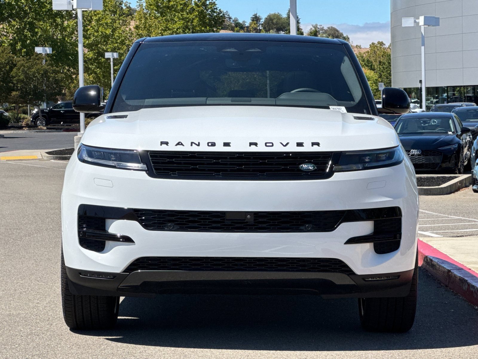 New 2026 Land Rover Range Rover Sport SE AWD/4WD image 9