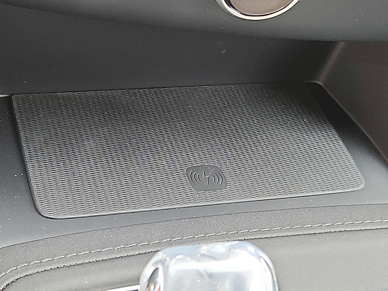 Used 2026 Volvo XC90 B6 Plus w/ Protection Package Premier image 25