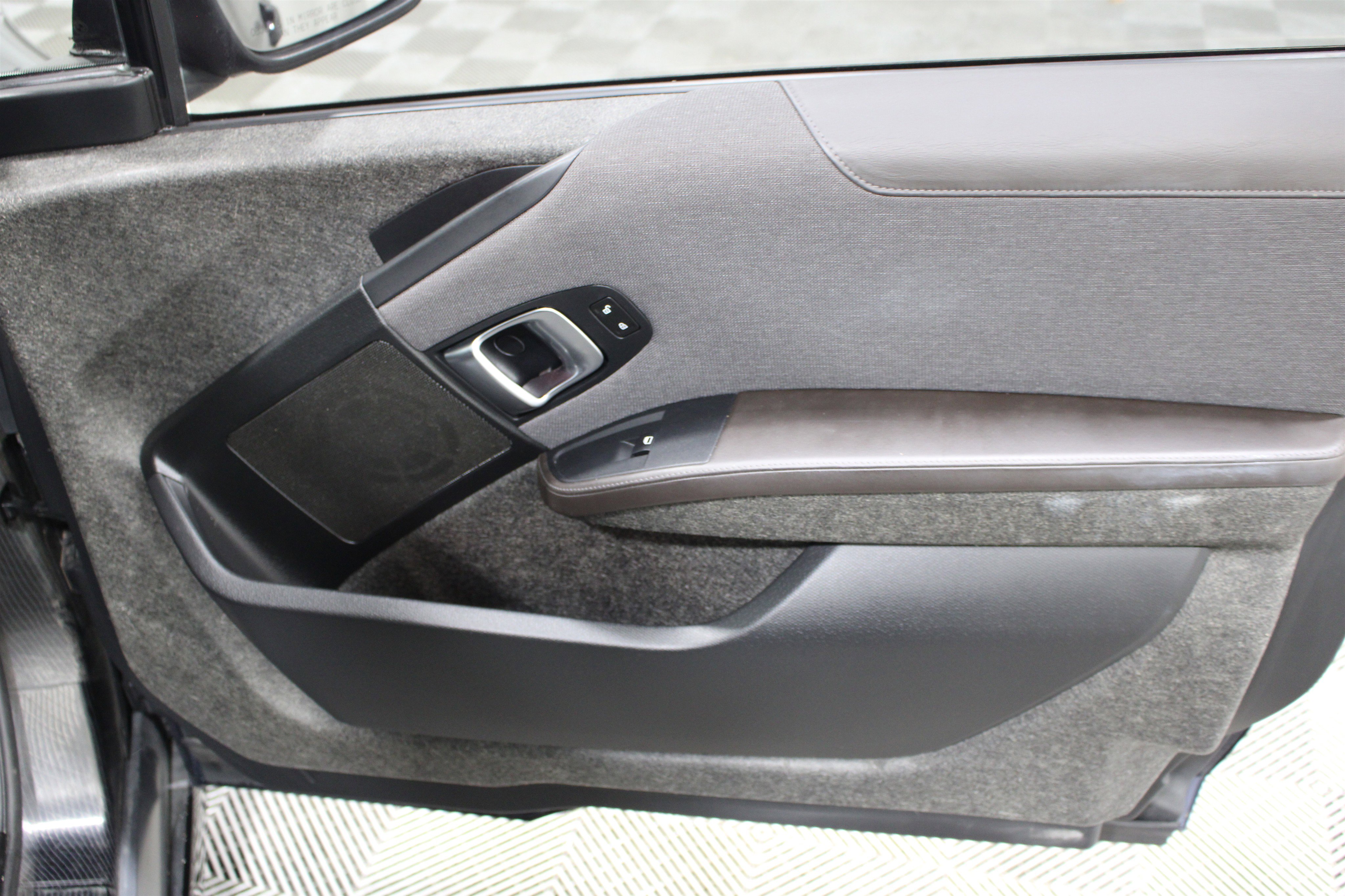 Used 2018 BMW i3 s image 27