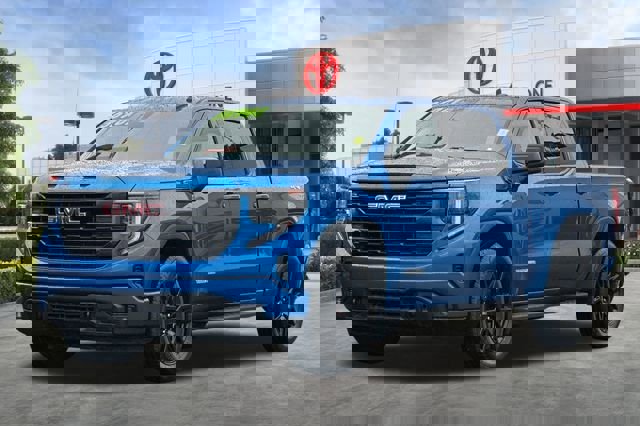 Used 2023 GMC Sierra 1500 Elevation image 9