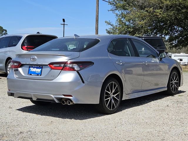 Used 2024 Toyota Camry SE image 7