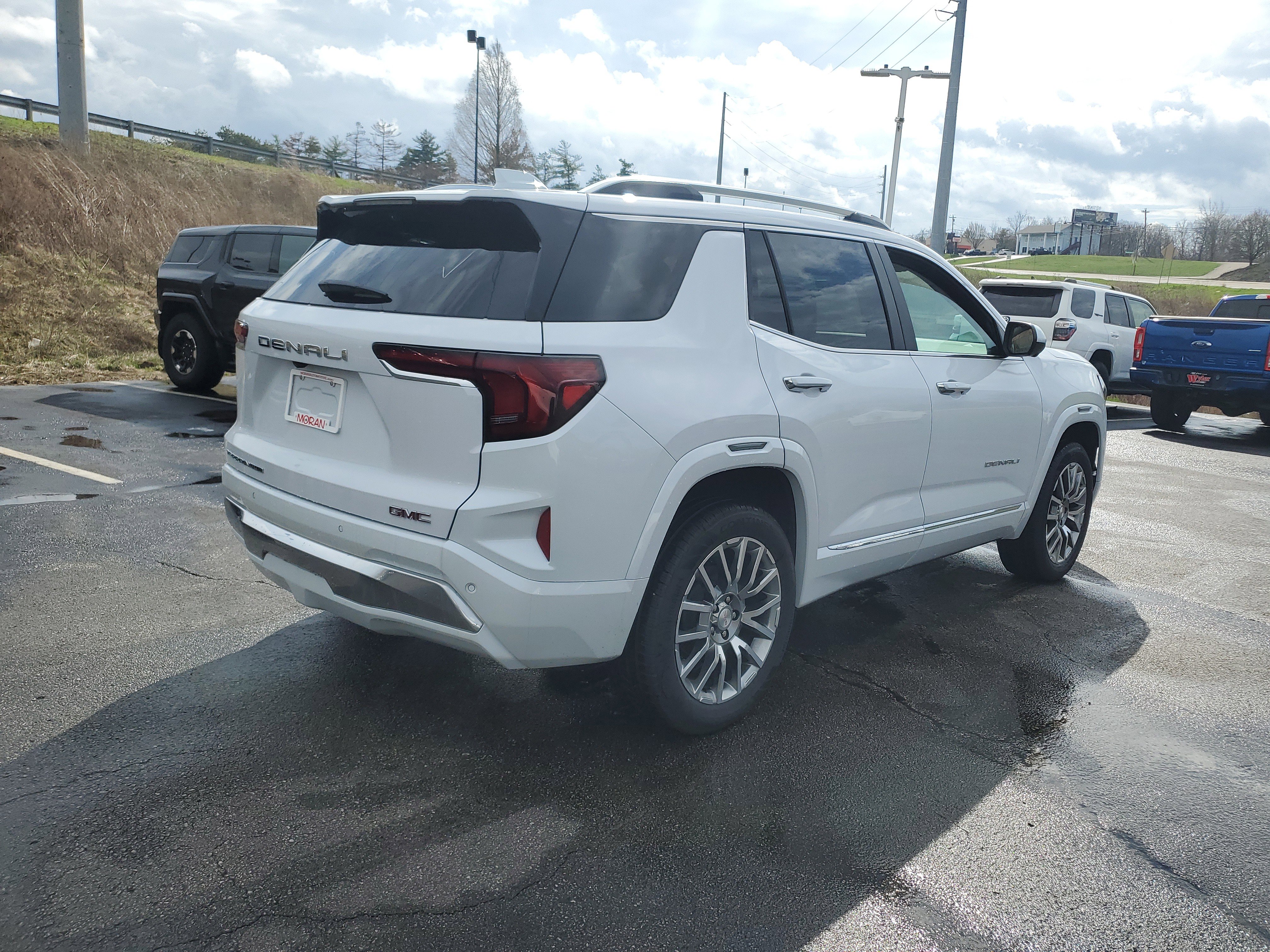 New 2026 GMC Terrain Denali image 4