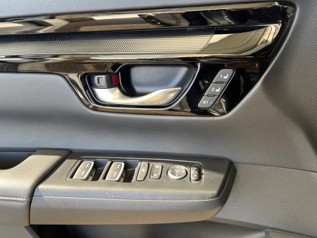 Used 2024 Honda CR-V Sport Touring image 30
