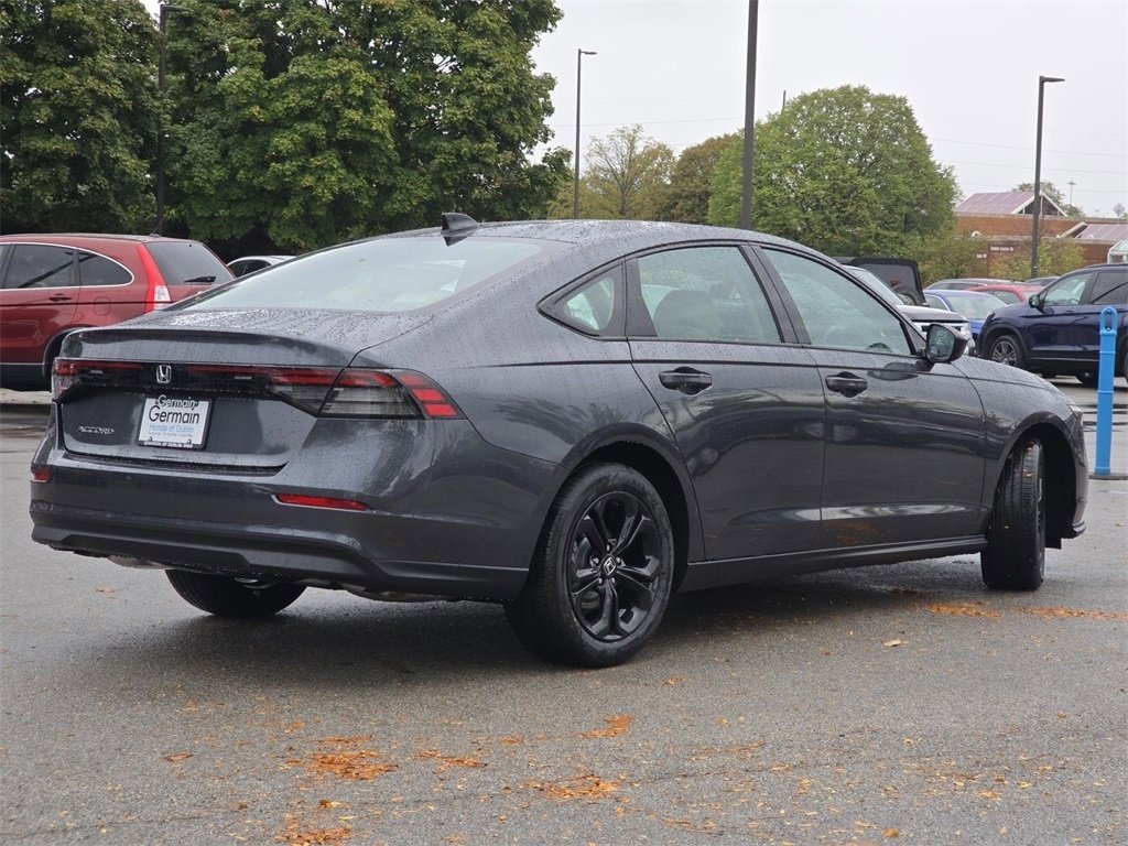 New 2025 Honda Accord SE image 17