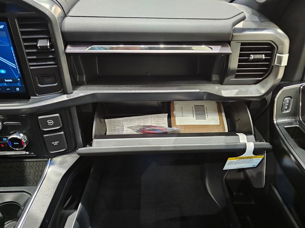 New 2025 Ford F150 Platinum w/ Equipment Group 702A High image 28