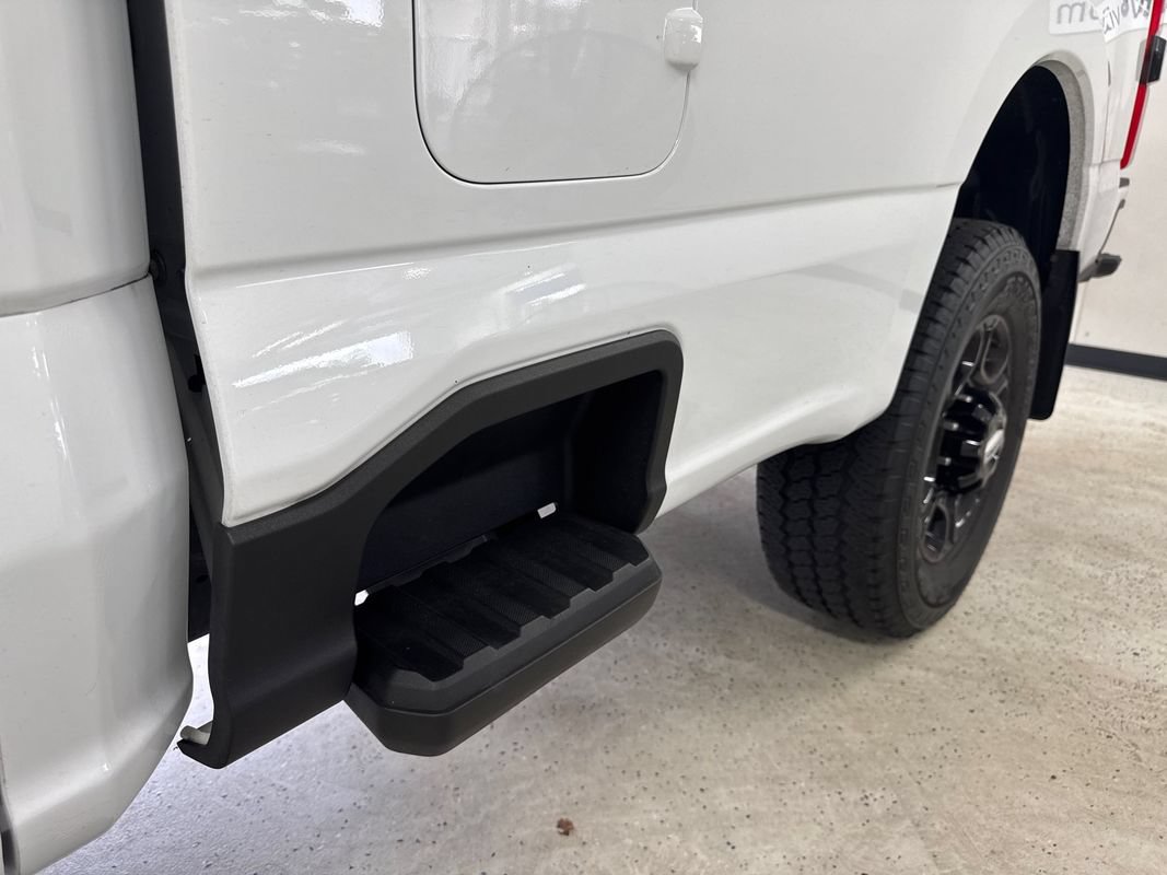 Used 2023 Ford F250 XL w/ STX Appearance Package AWD/4WD image 33