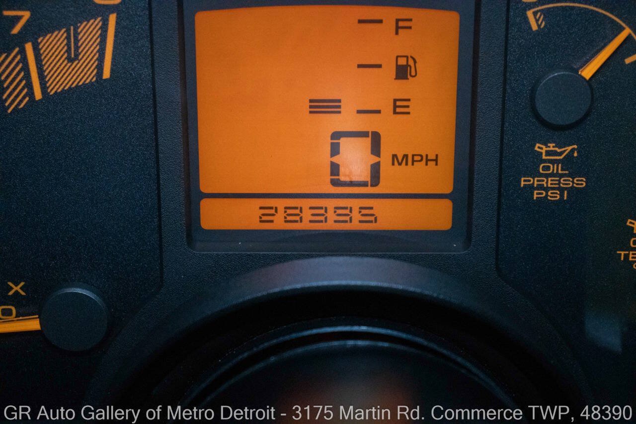 Used 1990 Chevrolet Corvette ZR-1 RWD image 19