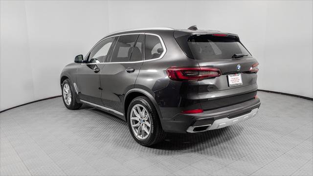 Used 2021 BMW X5 xDrive40i w/ Parking Assistance Package AWD/4WD image 4