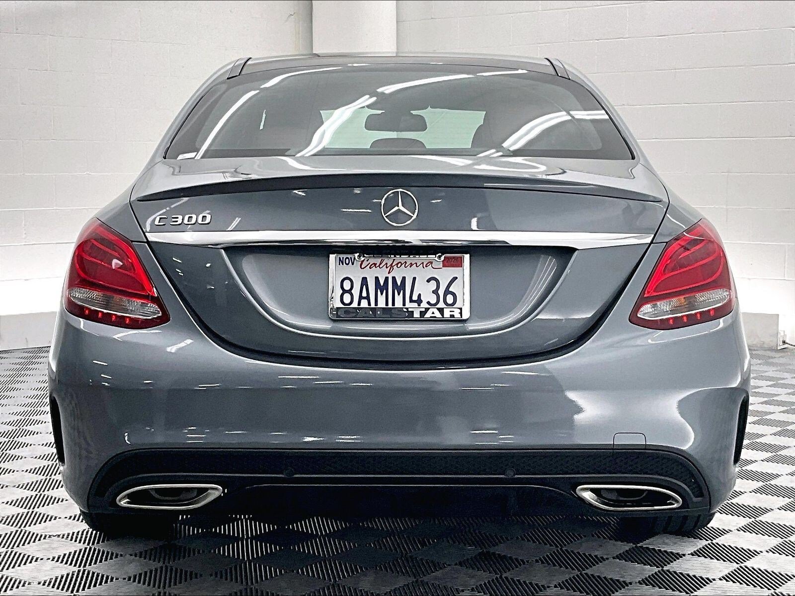 Used 2018 Mercedes-Benz C 300 Sedan image 3