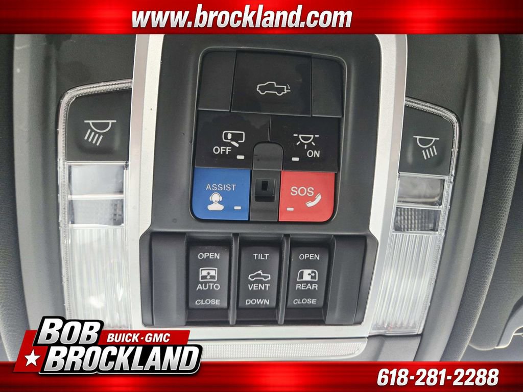 Used 2020 RAM 3500 Laramie w/ Night Edition image 38