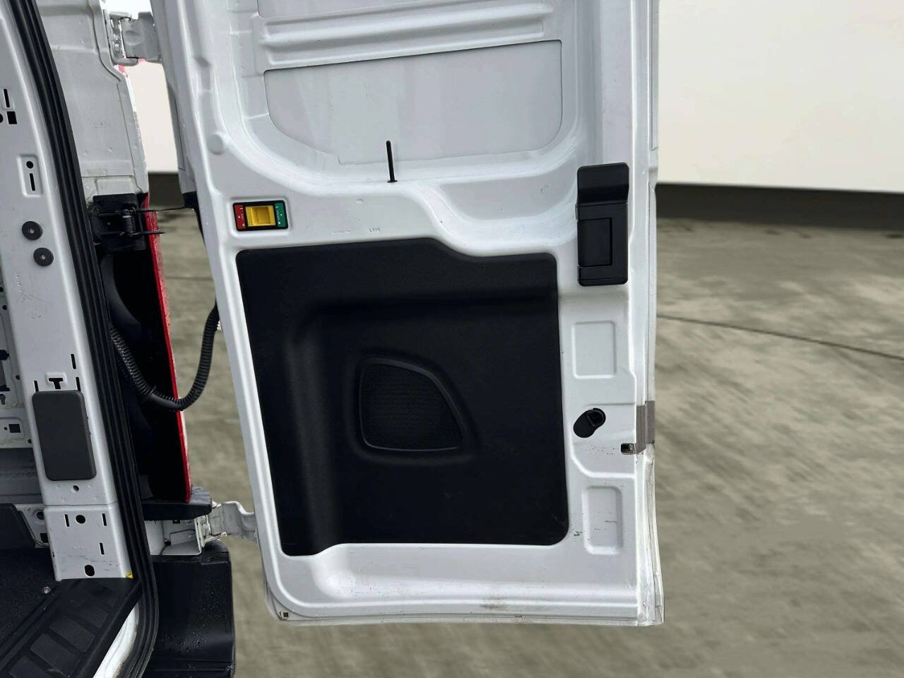 Used 2022 Ford Transit 150 Low Roof AWD image 11