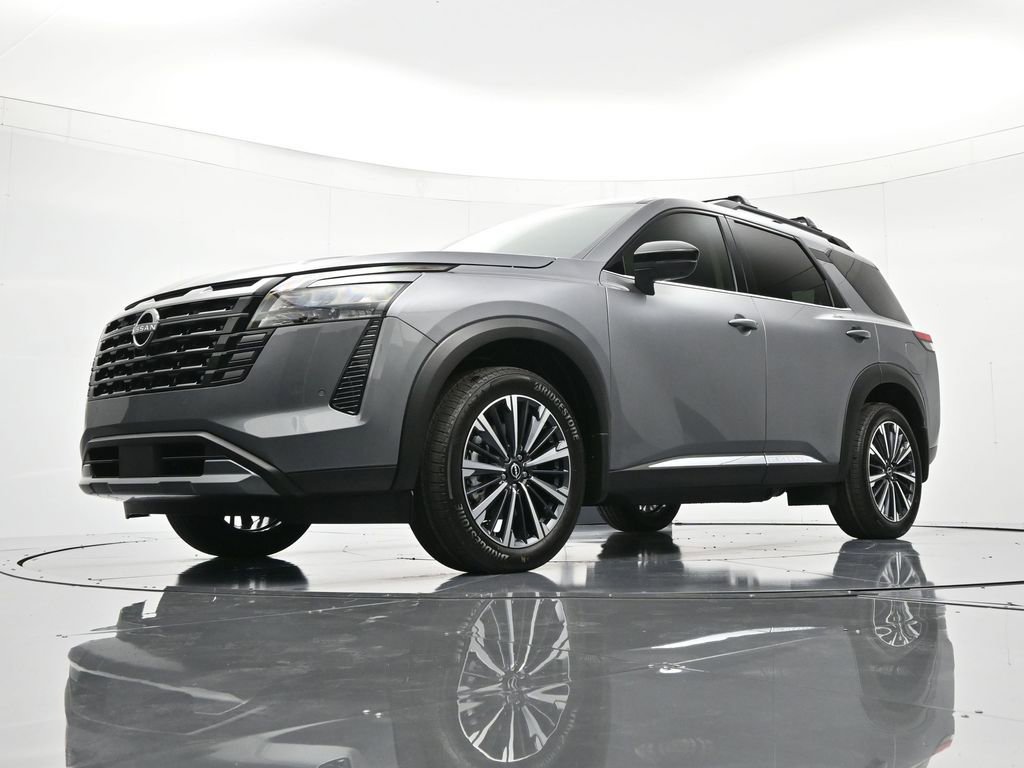 New 2026 Nissan Pathfinder Platinum w/ Cargo Package AWD/4WD image 41