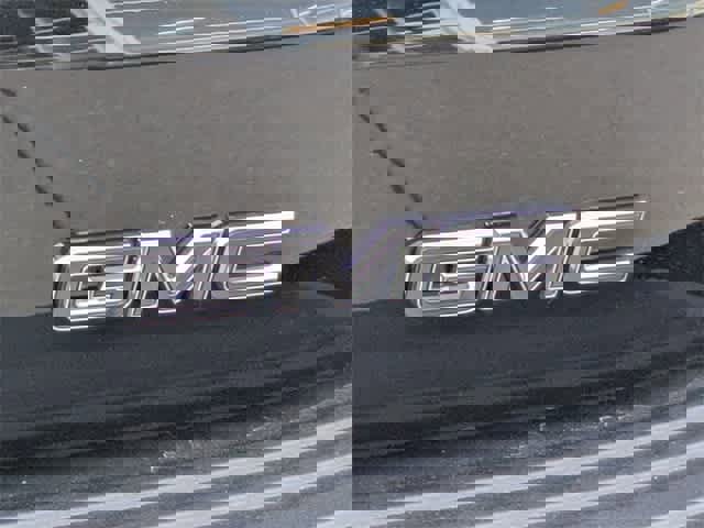 Used 2026 GMC Yukon Denali Ultimate w/ LPO, Floor Liner Package image 12