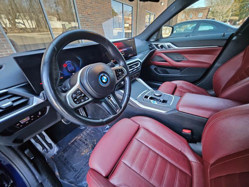 Used 2023 BMW i4 eDrive40 w/ M Sport Package image 37