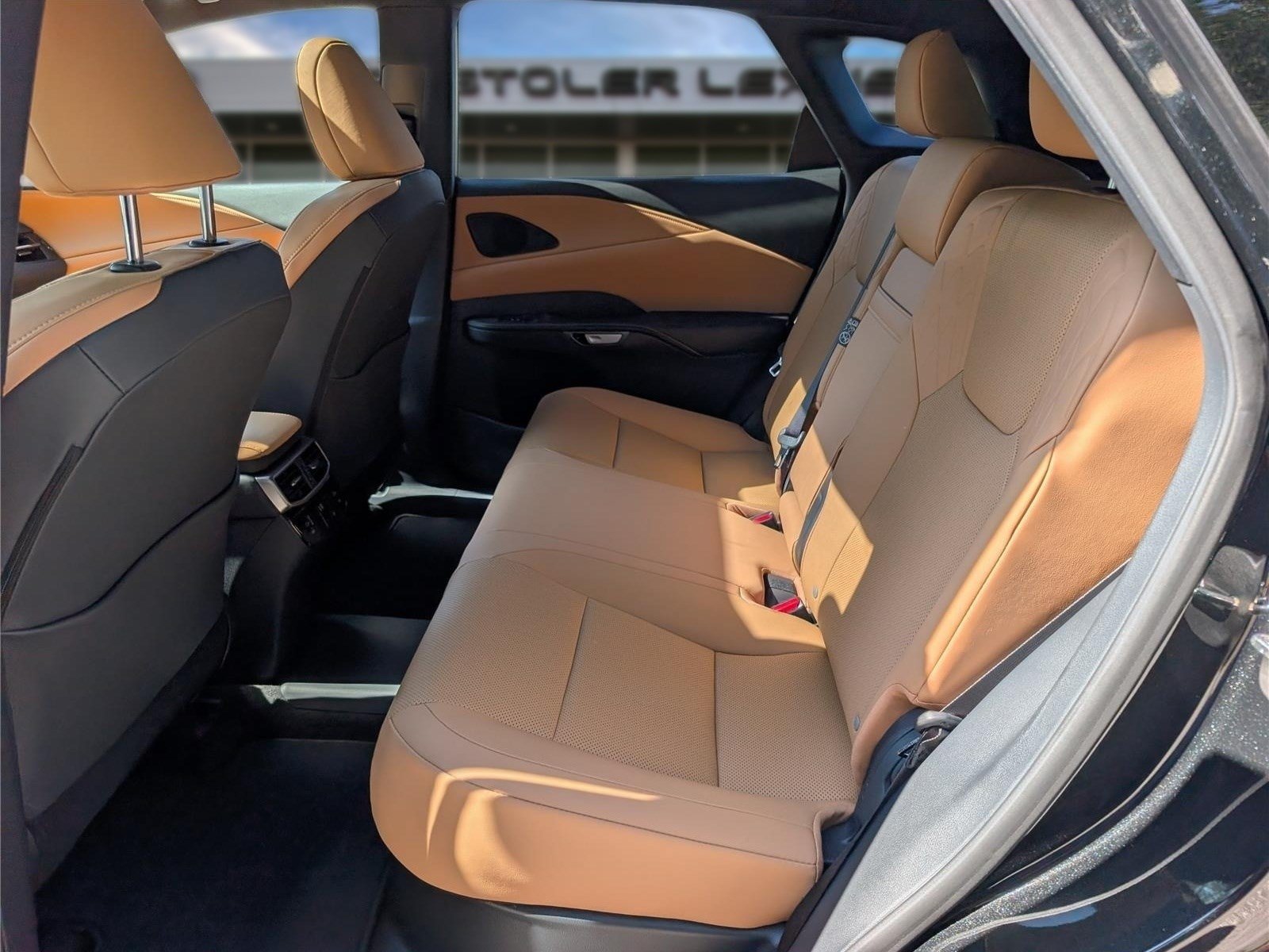 New 2026 Lexus RX 450h AWD w/ Convenience Package image 11