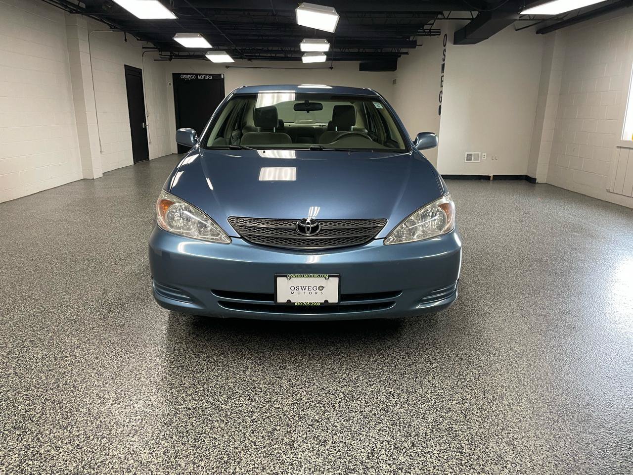Used 2004 Toyota Camry LE FWD image 12