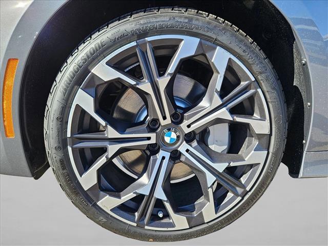 New 2026 BMW 330i Sedan w/ Premium Package image 10