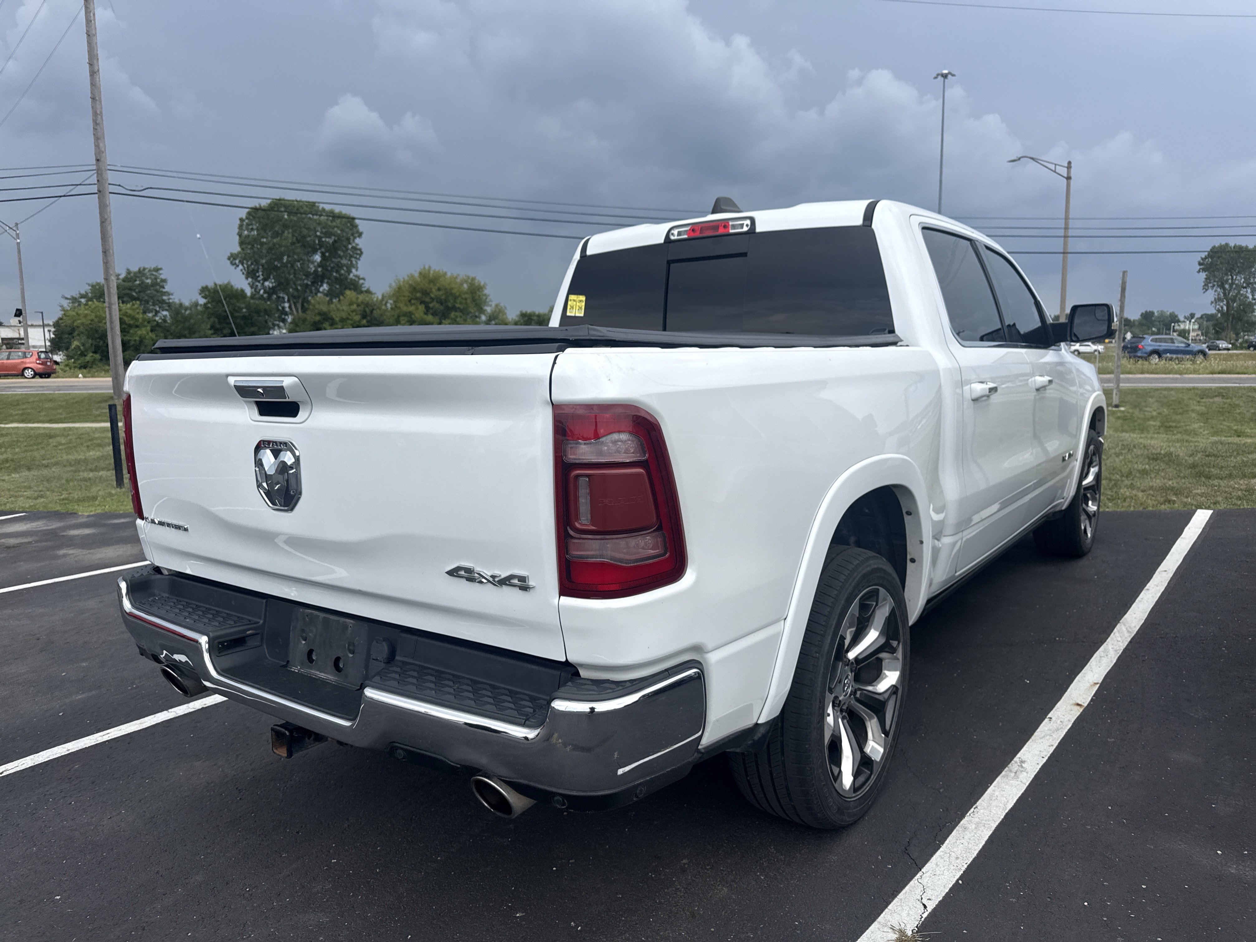 Used 2019 RAM 1500 Limited w/ Advanced Safety Group AWD/4WD image 3