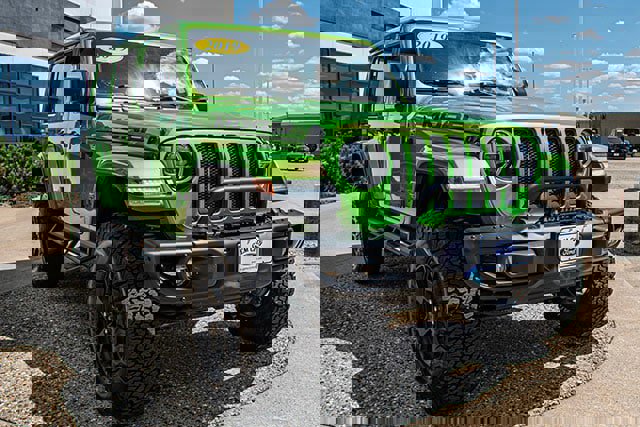 Used 2019 Jeep Wrangler Unlimited Sahara w/ Quick Order Package 24M Moab image 7