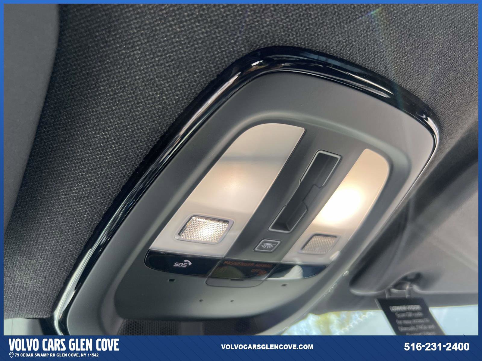 Certified 2023 Volvo XC40 B5 Plus w/ Climate Package AWD/4WD image 32