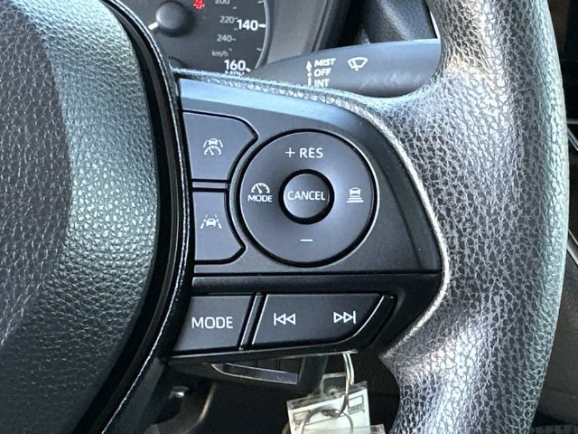 Used 2025 Toyota Corolla LE FWD image 9