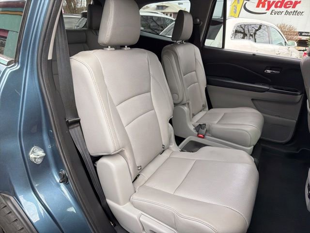 Used 2017 Honda Pilot Elite image 11