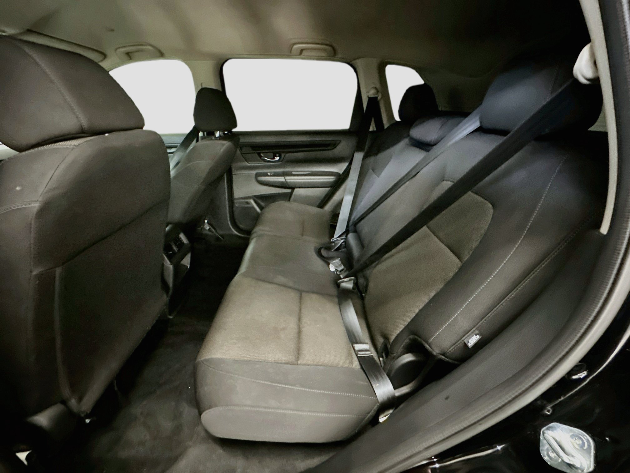 Used 2025 Honda CR-V LX image 28