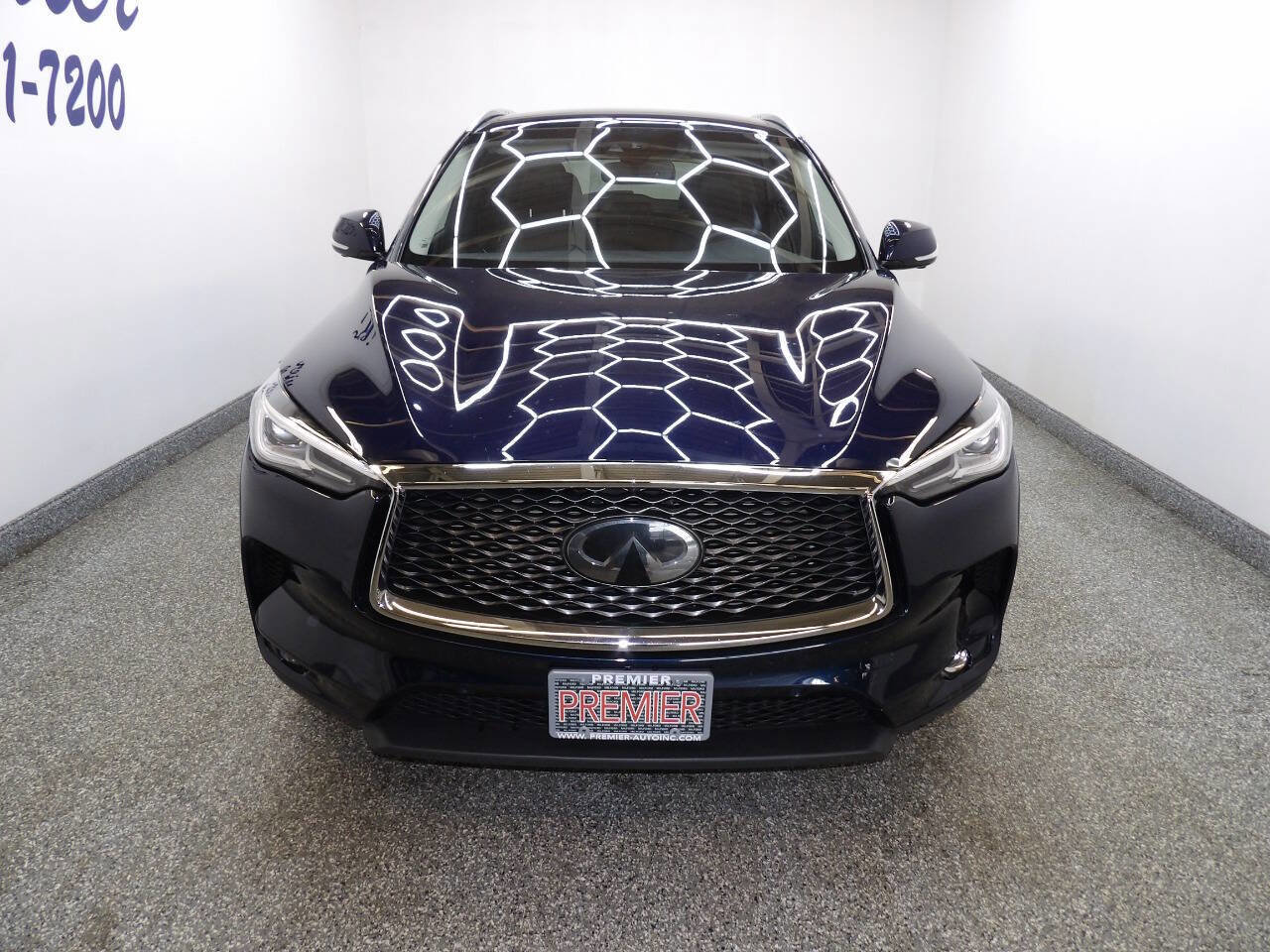 Used 2019 INFINITI QX50 Essential w/ Premium Heat Package image 2