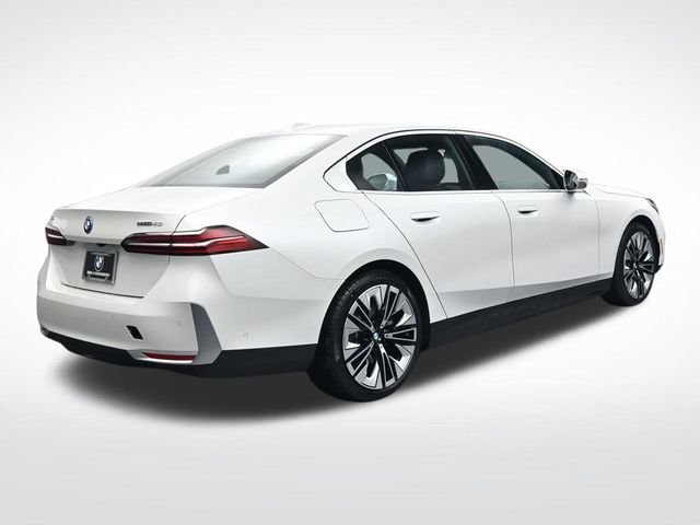 New 2026 BMW i5 eDrive40 RWD image 4