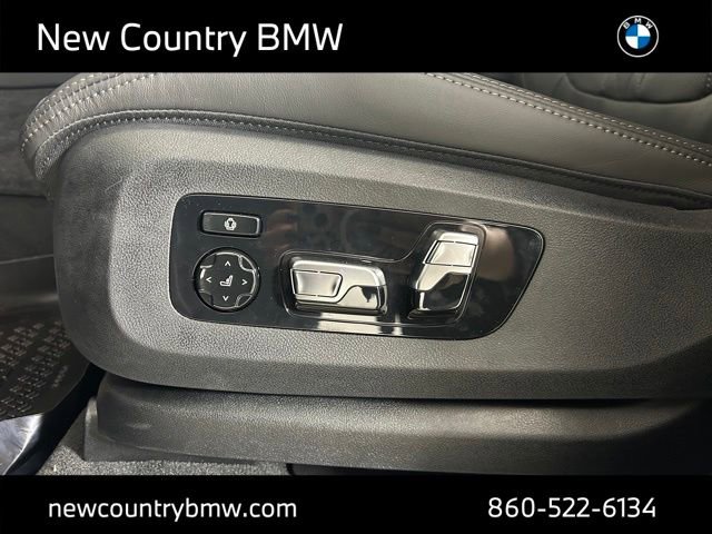 New 2026 BMW X7 M60i image 13