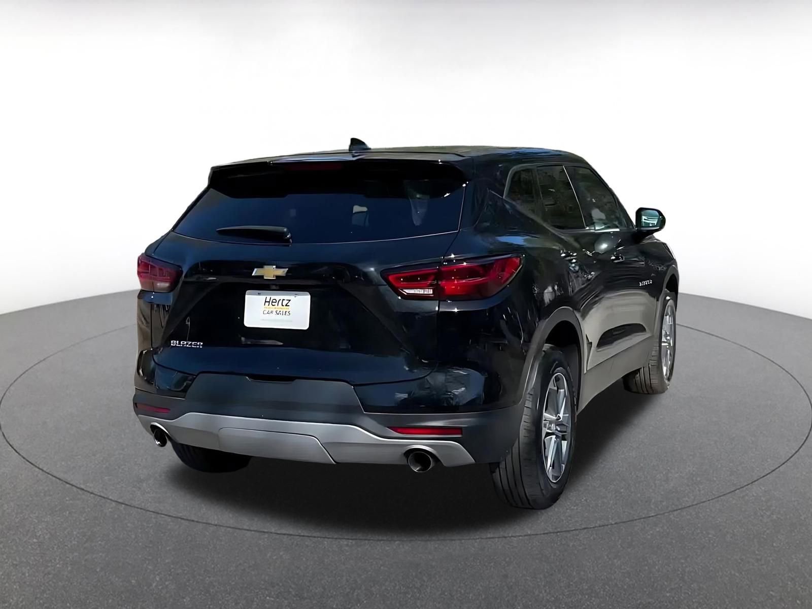 Used 2025 Chevrolet Blazer LT image 14