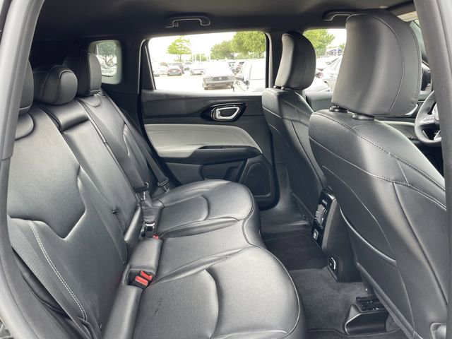 Used 2025 Jeep Compass Limited AWD/4WD image 29