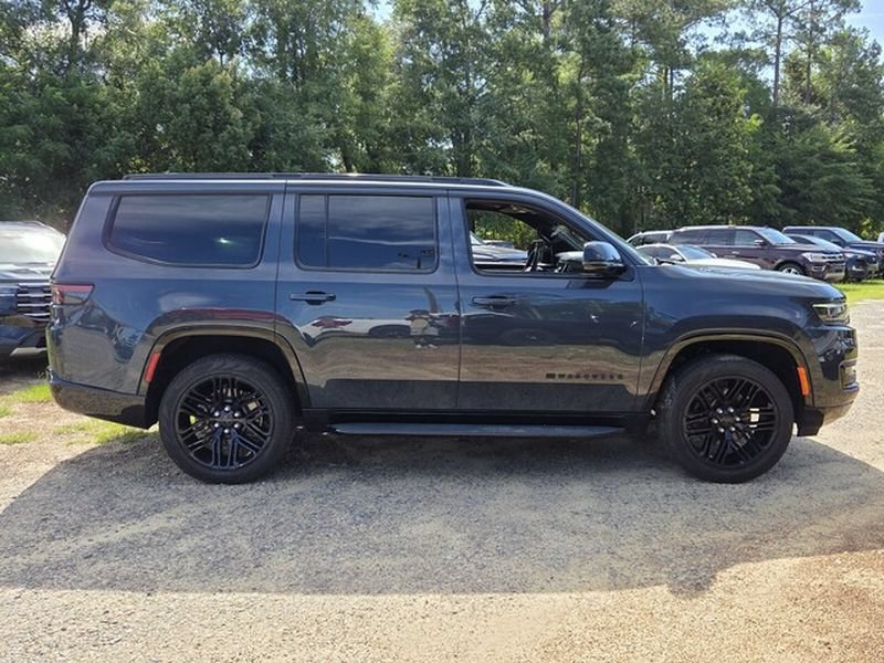 Used 2025 Jeep Wagoneer Series II w/ Premium Group I RWD image 15