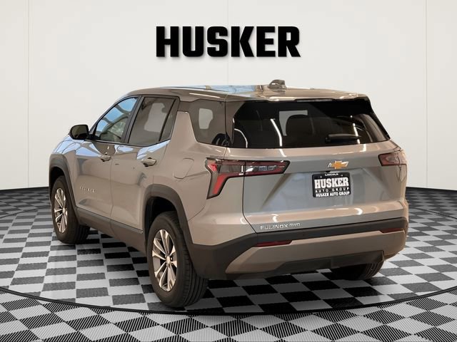 Used 2025 Chevrolet Equinox LT AWD/4WD image 5