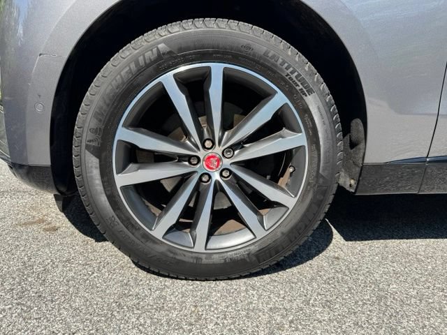 Used 2021 Jaguar F-PACE S AWD/4WD image 2
