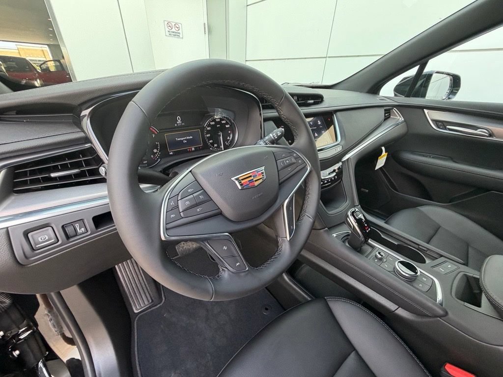 New 2026 Cadillac XT5 Luxury w/ LPO, Floor Liner Package FWD image 15