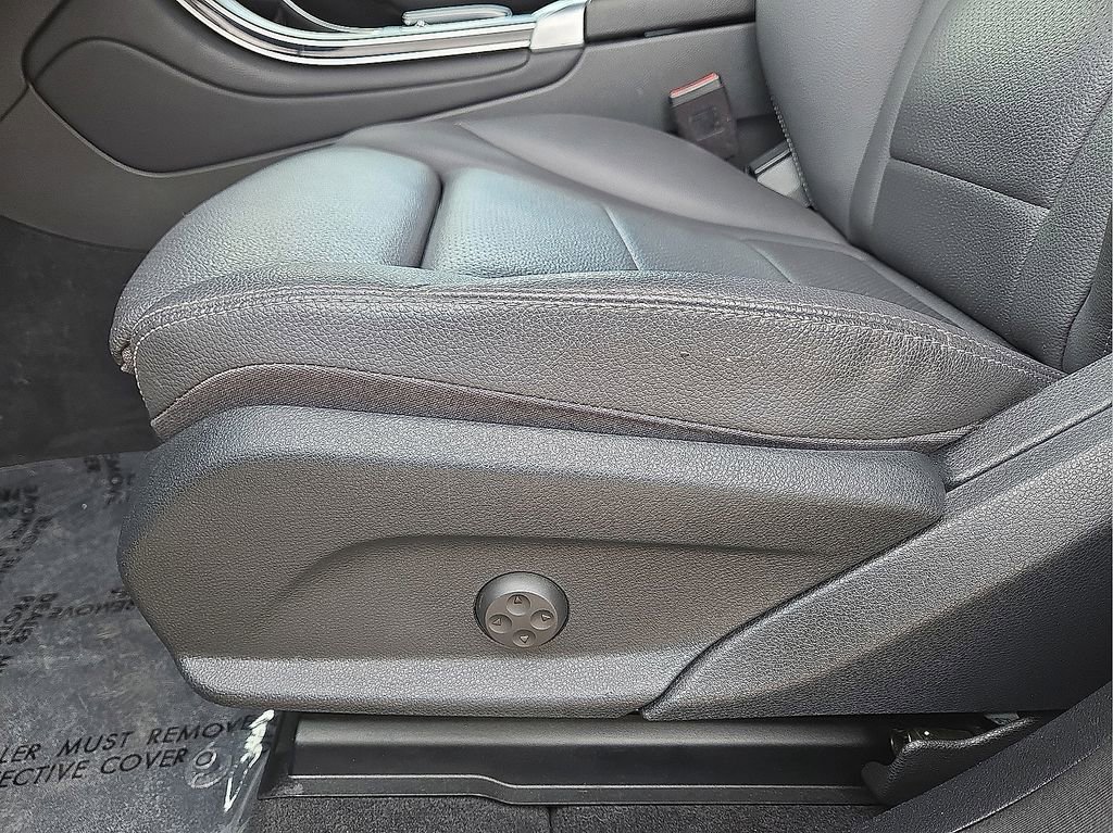 Used 2022 Mercedes-Benz GLC 300 image 22