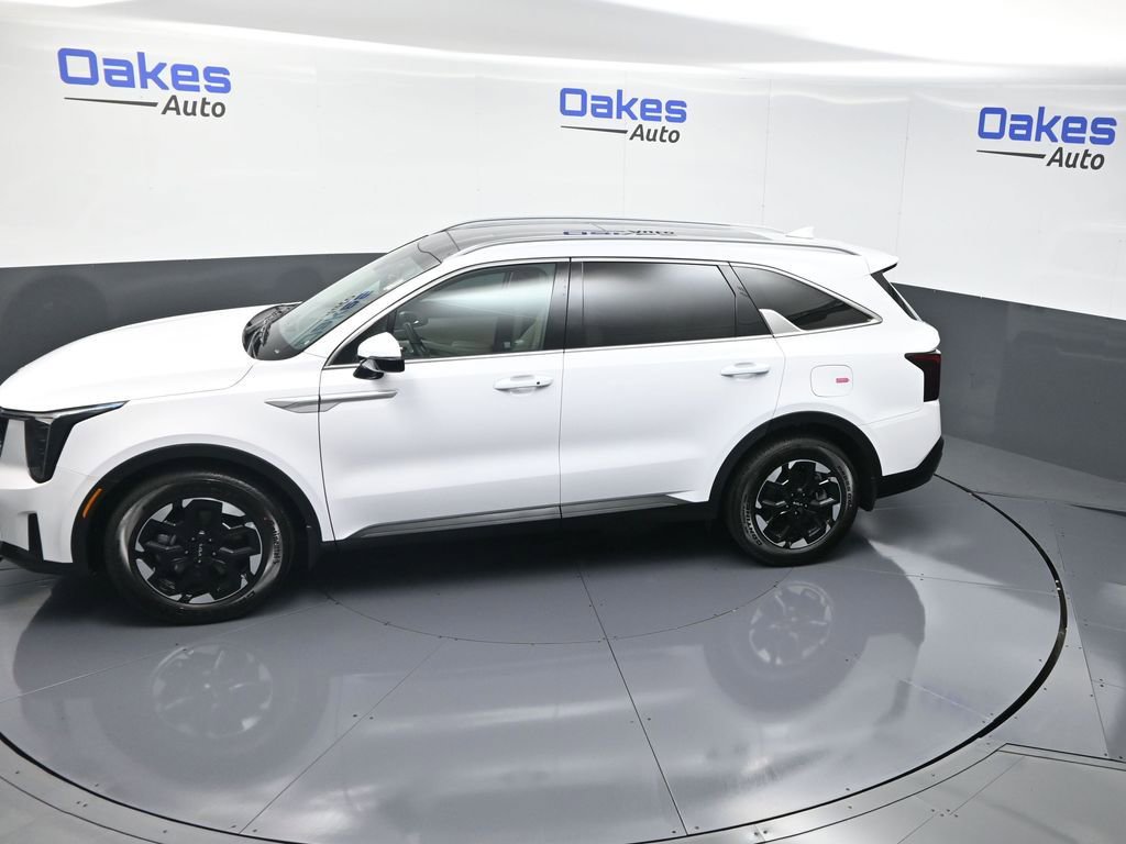 New 2025 Kia Sorento S w/ Panoramic Sunroof Package FWD image 47