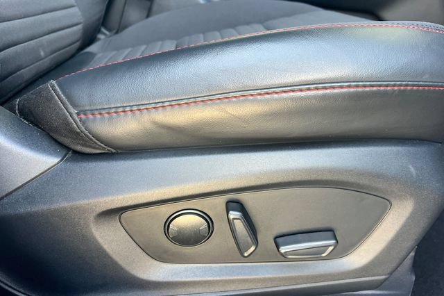 Used 2025 Ford Explorer ST-Line RWD image 25