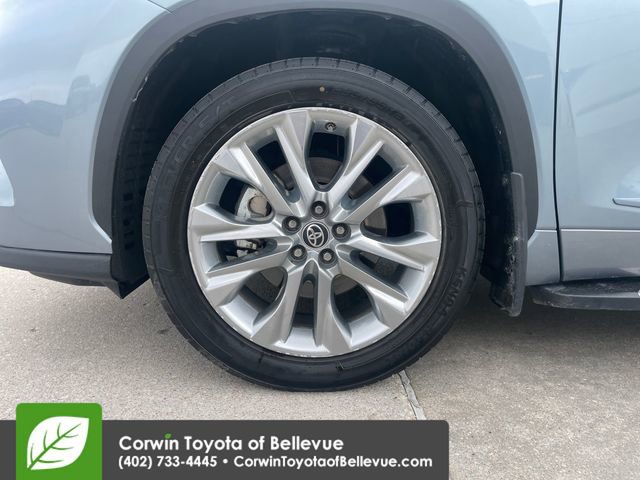 Used 2020 Toyota Highlander Limited image 27