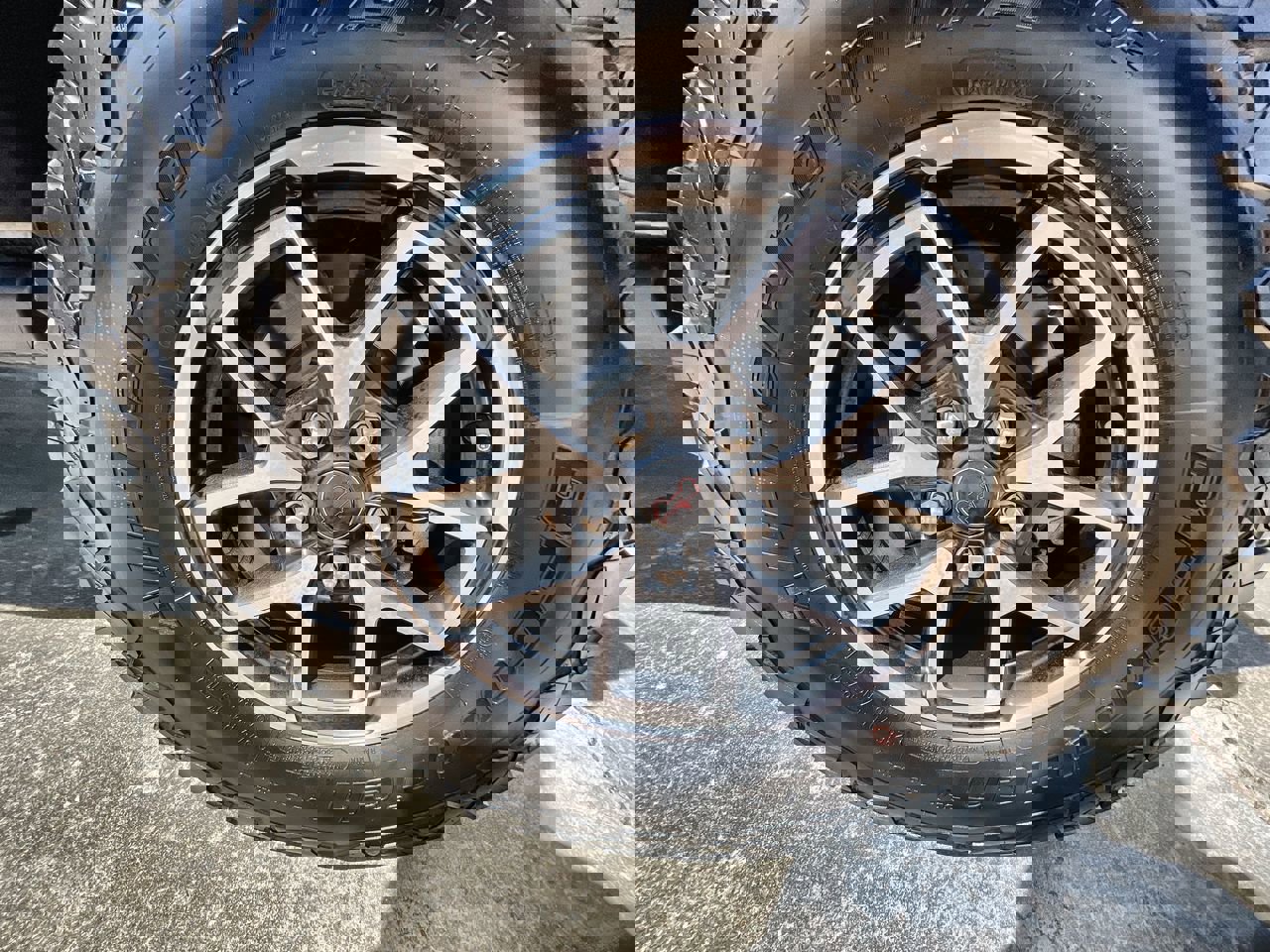 Used 2025 Jeep Wrangler Unlimited Rubicon image 31