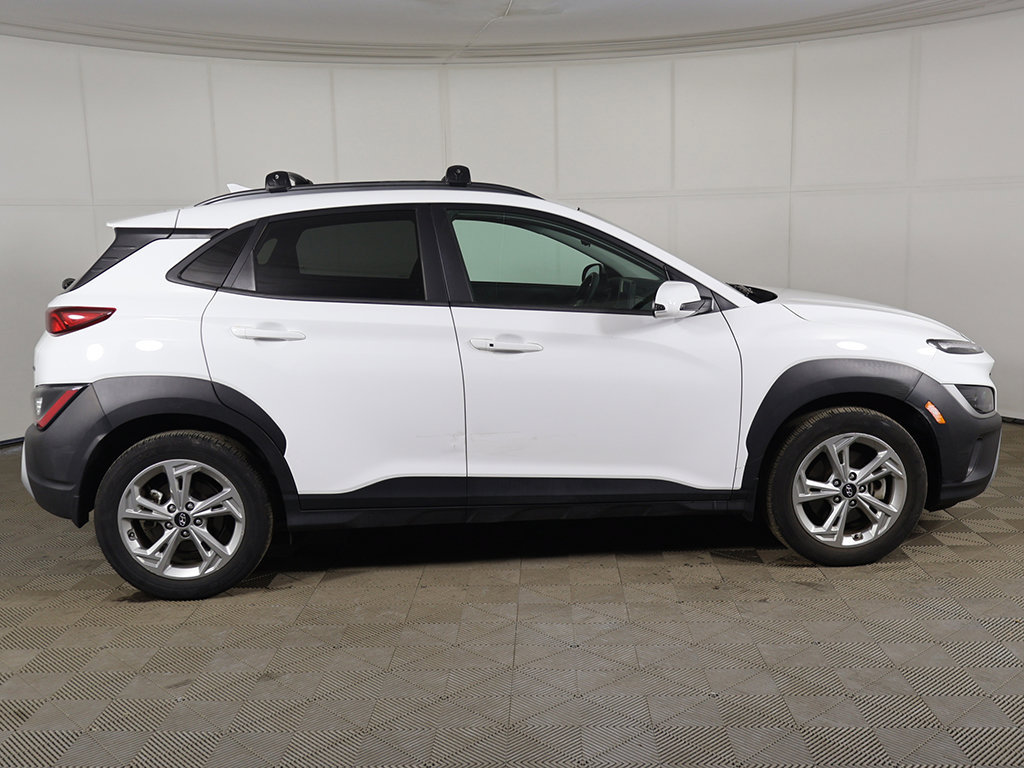 Used 2023 Hyundai Kona SEL AWD/4WD image 13
